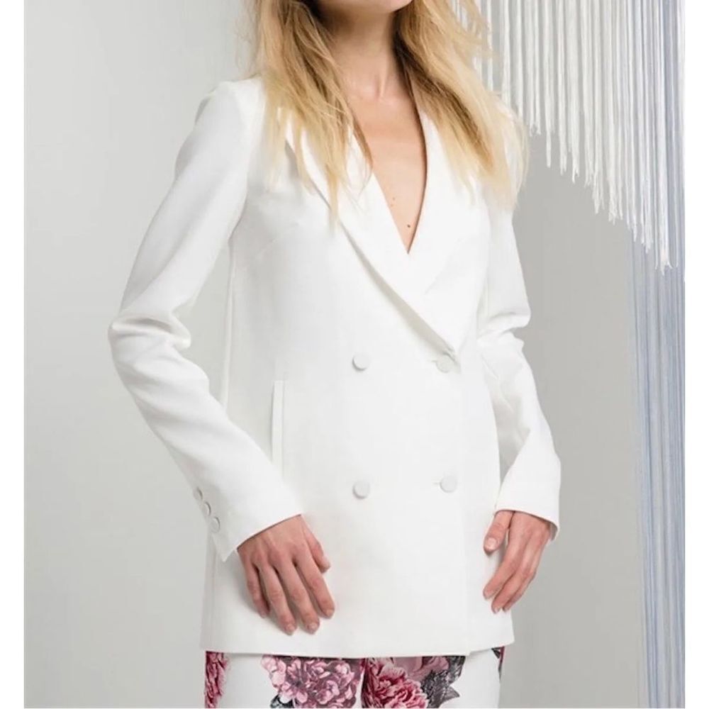 ✨NWOT✨C/MEO COLLECTIVE Crew Love Blazer Double Breasted Ivory Size M✨